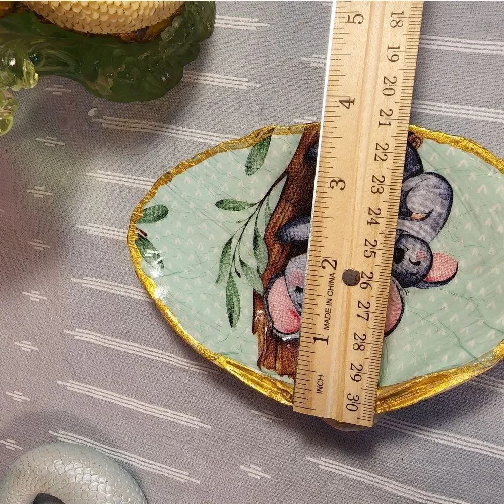 DECOUPAGE CLAM SHELL DECOUPAGE TRINKET DISH WITH KOALA BEAR AND BABY